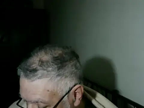 Snapshot of 100Tauros chatting on 11/07/25, 11:16 100Tauros online show from 11/07/25, 11:16