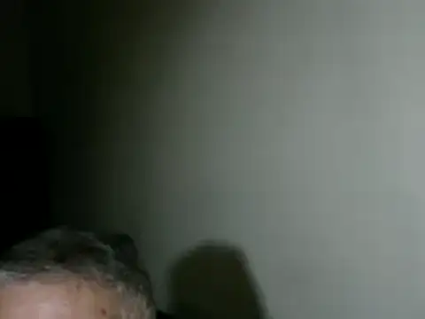 Snapshot of 100Tauros chatting on 11/12/25, 10:09 100Tauros online show from 11/12/25, 10:09