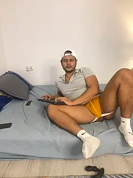 Snapshot of Nate_Ocean chatting on 12/14/25, 07:47 Nate Ocean online show from 12/14/25, 07:47