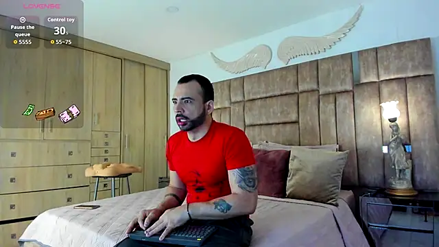 Snapshot of petterwilly1 chatting on 09/24/25, 03:04 petterwilly1 online show from 09/24/25, 03:04