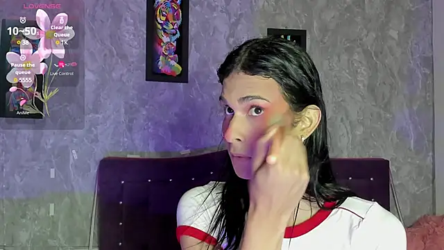 Mara friendboy699 online show from 12/21/24, 08:00