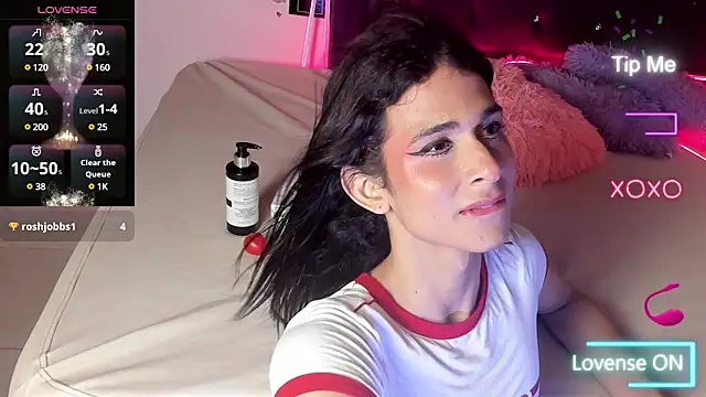 Mara friendboy699 online show from 02/06/25, 03:37