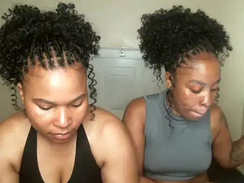 R-thequeen online show from 09/12/25, 11:21