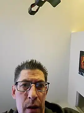 fred134969 online show from 02/02/25, 05:21