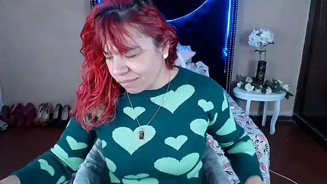 Snapshot of VioletaaaSlave chatting on 03/20/26, 11:26 VioletaaaSlave online show from 03/20/26, 11:26