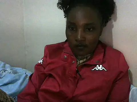 Snapshot of StacyGee24 chatting on 10/31/25, 10:33 StacyGee24 online show from 10/31/25, 10:33