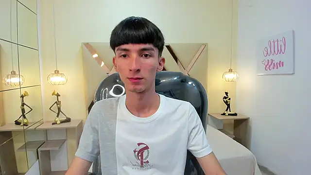 Jake evans online show from 12/04/25, 02:15