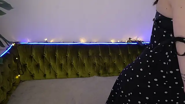 MonAmourrrR online show from 01/03/25, 07:49