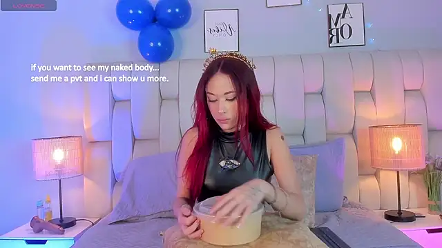 SkinnyFoxy online show from 07/28/26, 03:32