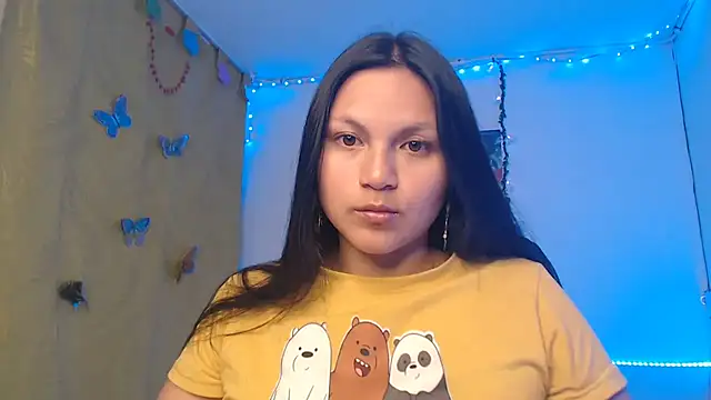 Snapshot of Zafiroweb09 chatting on 03/14/25, 09:32 Zafiroweb09 online show from 03/14/25, 09:32