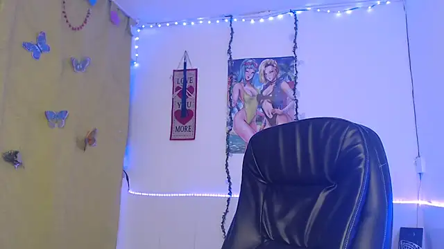 Snapshot of Zafiroweb09 chatting on 03/21/25, 11:01 Zafiroweb09 online show from 03/21/25, 11:01