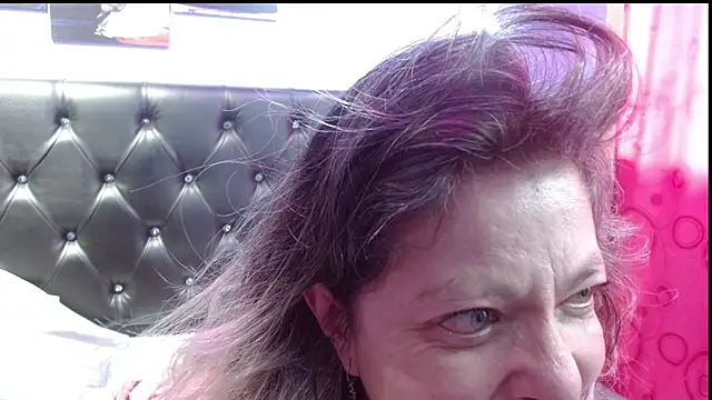 sophia ny online show from 01/04/25, 05:16