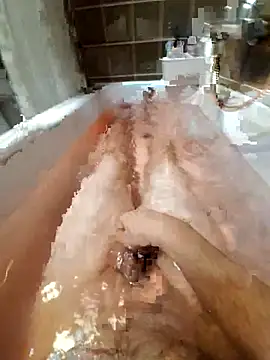 Snapshot of Bozok1906 chatting on 10/14/25, 07:47 Bozok1906 online show from 10/14/25, 07:47