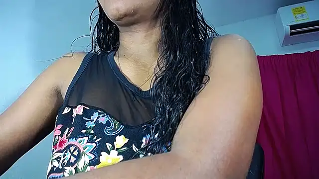 Snapshot of Sashabreck chatting on 06/07/26, 02:48 Sashabreck online show from 06/07/26, 02:48