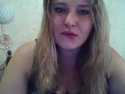 Snapshot of ParisMimi chatting on 09/26/25, 07:01 ParisMimi online show from 09/26/25, 07:01