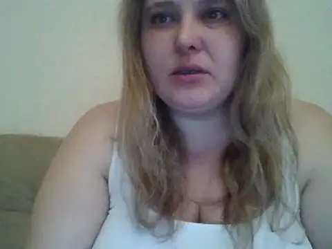 Snapshot of ParisMimi chatting on 02/18/26, 07:15 ParisMimi online show from 02/18/26, 07:15