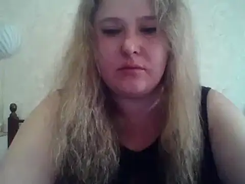 Snapshot of ParisMimi chatting on 03/07/26, 06:54 ParisMimi online show from 03/07/26, 06:54