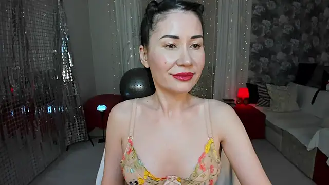 KarinaSweeety online show from 04/20/26, 07:33