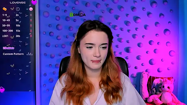 liana kisses online show from 11/26/25, 08:43