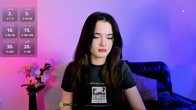 liana kisses online show from 06/11/26, 07:01