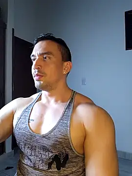 Snapshot of jhay-crux chatting on 11/04/25, 10:20 jhay-crux online show from 11/04/25, 10:20