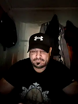 Snapshot of Futacisu chatting on 11/24/25, 05:01 Futacisu online show from 11/24/25, 05:01