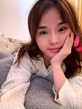Efangfang online show from 12/03/24, 11:01