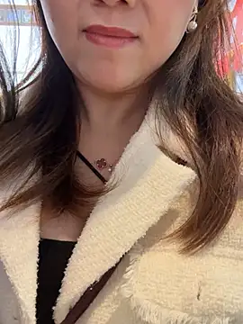 Efangfang online show from 12/10/24, 05:17