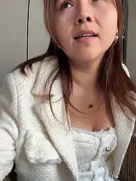 Efangfang online show from 12/14/24, 07:40