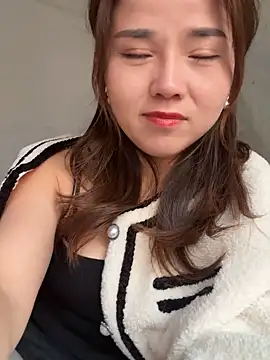 Efangfang online show from 12/16/24, 08:52
