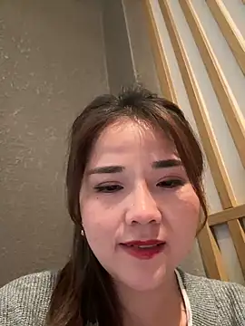 Efangfang online show from 12/23/24, 11:36