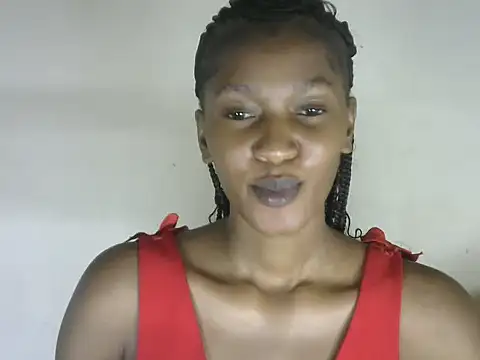 Pretty-emmie online show from 10/21/25, 12:17
