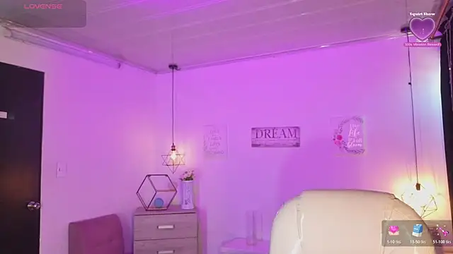 Violeta dss online show from 12/15/25, 01:15