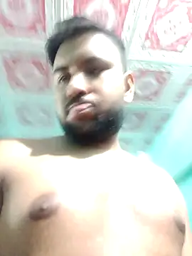 Snapshot of zakly69 chatting on 03/17/25, 05:23 zakly69 online show from 03/17/25, 05:23