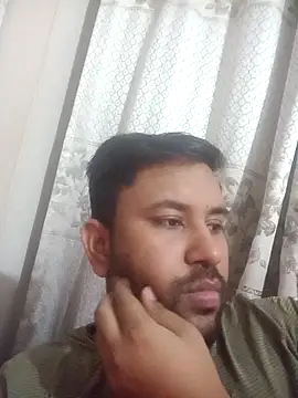 Snapshot of zakly69 chatting on 09/08/25, 03:55 zakly69 online show from 09/08/25, 03:55