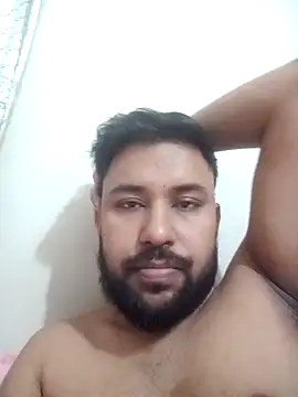 Snapshot of zakly69 chatting on 11/07/25, 12:38 zakly69 online show from 11/07/25, 12:38