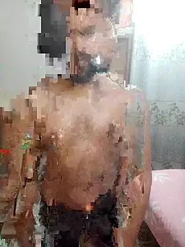 Snapshot of zakly69 chatting on 02/07/26, 03:49 zakly69 online show from 02/07/26, 03:49