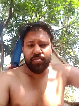 Snapshot of zakly69 chatting on 02/20/26, 05:04 zakly69 online show from 02/20/26, 05:04