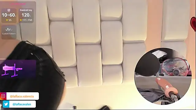 AndreaValencia online show from 09/25/25, 08:01