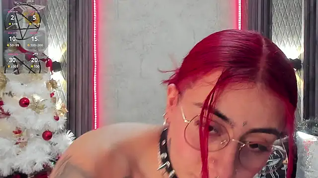 selene red  online show from 12/20/24, 04:14