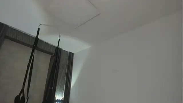 Snapshot of selene_red_ chatting on 01/17/26, 03:50 selene red online show from 01/17/26, 03:50
