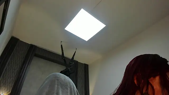 Snapshot of selene_red_ chatting on 02/02/26, 12:31 selene red online show from 02/02/26, 12:31