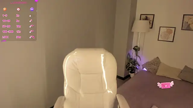 Snapshot of Abigaiil__ds chatting on 09/27/25, 08:41 Abigaiil  ds online show from 09/27/25, 08:41