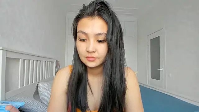 Missykitty01 online show from 12/07/24, 10:45