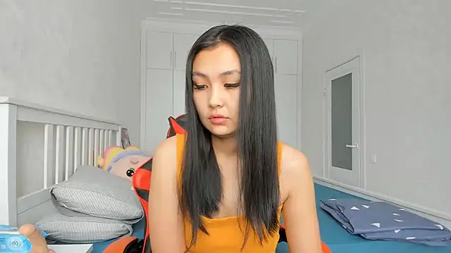 Missykitty01 online show from 12/09/24, 08:33