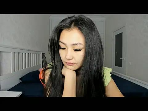 Snapshot of Missykitty01 chatting on 10/28/25, 12:47 Missykitty01 online show from 10/28/25, 12:47