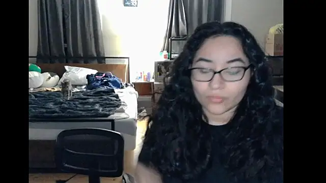 Elliewgfs online show from 03/19/25, 02:27