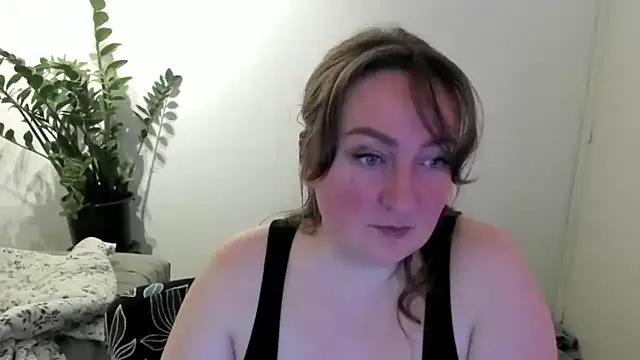Tasy L online show from 01/06/25, 09:11