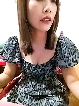 Snapshot of Lovely_cute_girrl22 chatting on 01/15/25, 02:02 Lovely cute girrl22 online show from 01/15/25, 02:02
