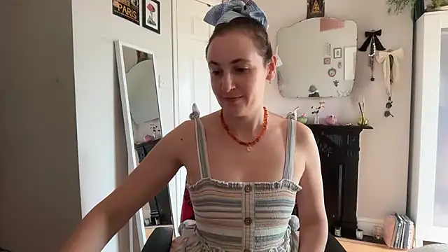 Littlelolo60 online show from 06/23/26, 10:02